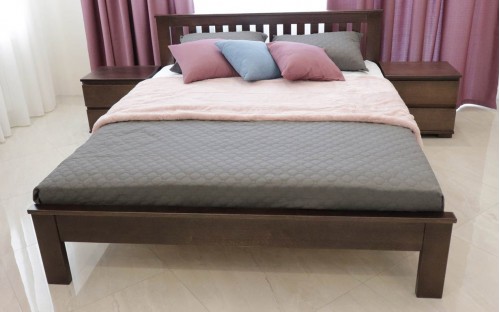 Кровать Жасмин деревянная с низким изножьем массив бука Дримка
