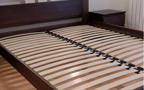 Кровать Геракл деревянная массив бука Дримка