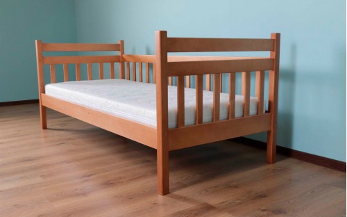 Кровать Молли деревянная массив бука Дримка