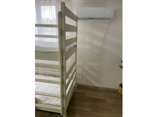 Ліжко Амелі трансформер двоярусне масив буку + Подарунок: посилені ламелі Ліжко Амелі трансформер двоярусне масив буку + Подарунок: посилені ламелі