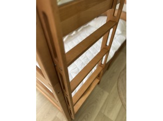 Ліжко Лаккі трансформер двоярусне масив буку + Подарунок: посилені ламелі