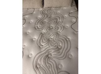 Матрац ESSENCE Flow / ESSENCE Флоу Матролюкс